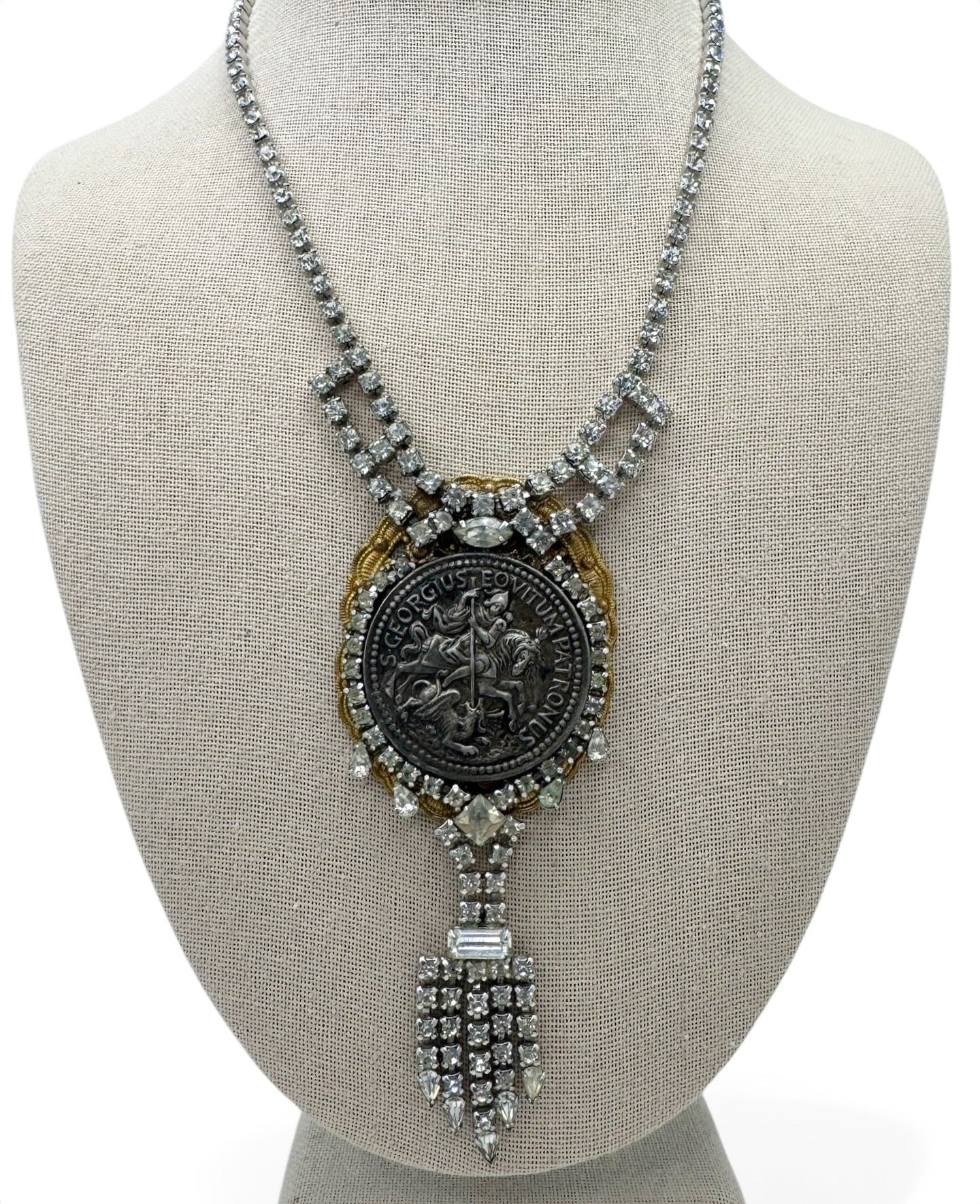 LILLIAN NECKLACE