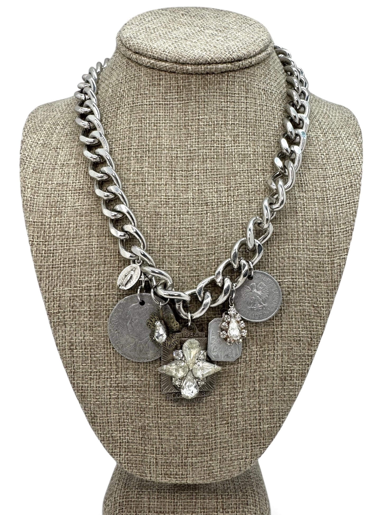 EVERYTHING NECKLACE