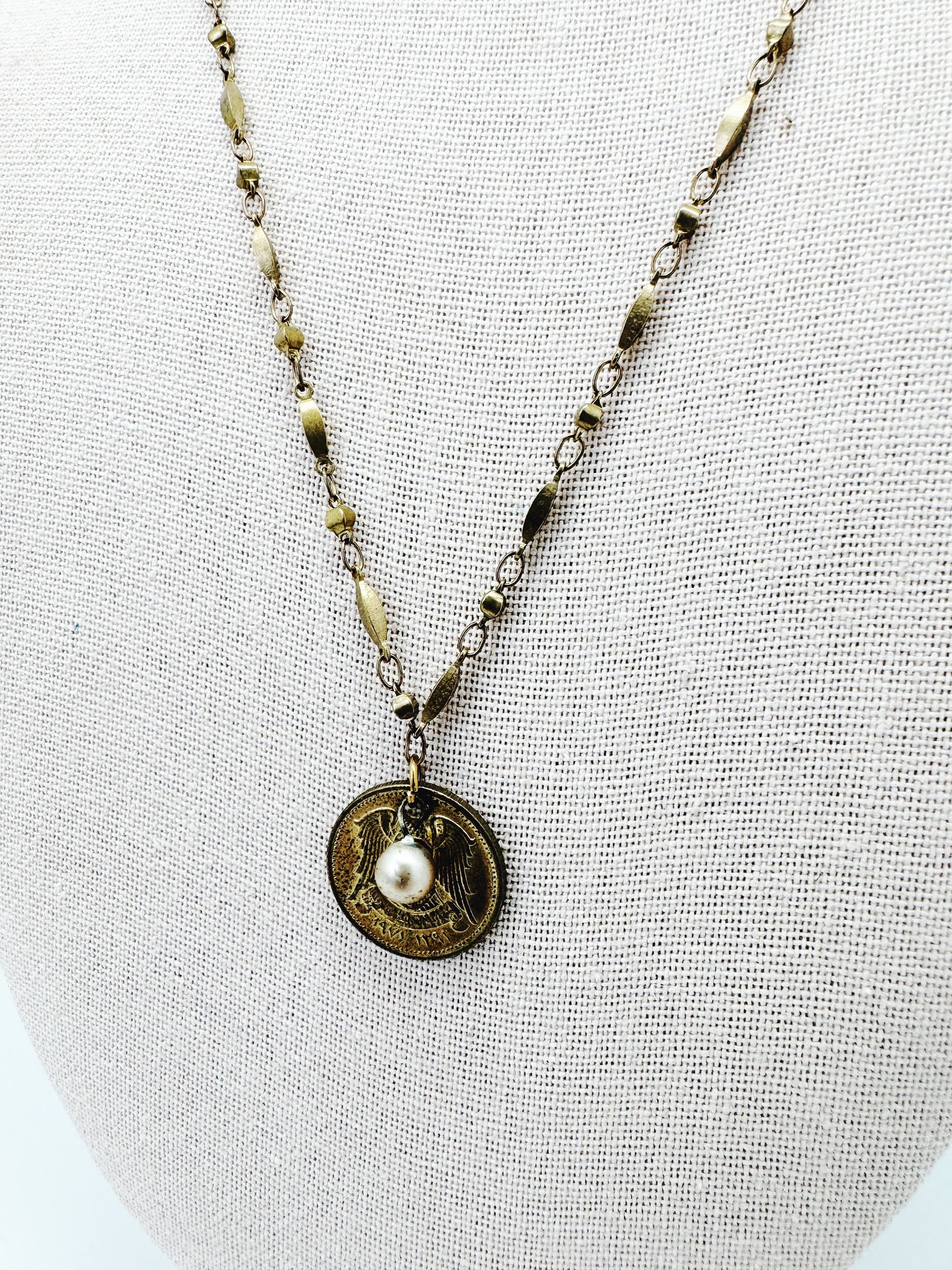 HAILU COIN NECKLACE