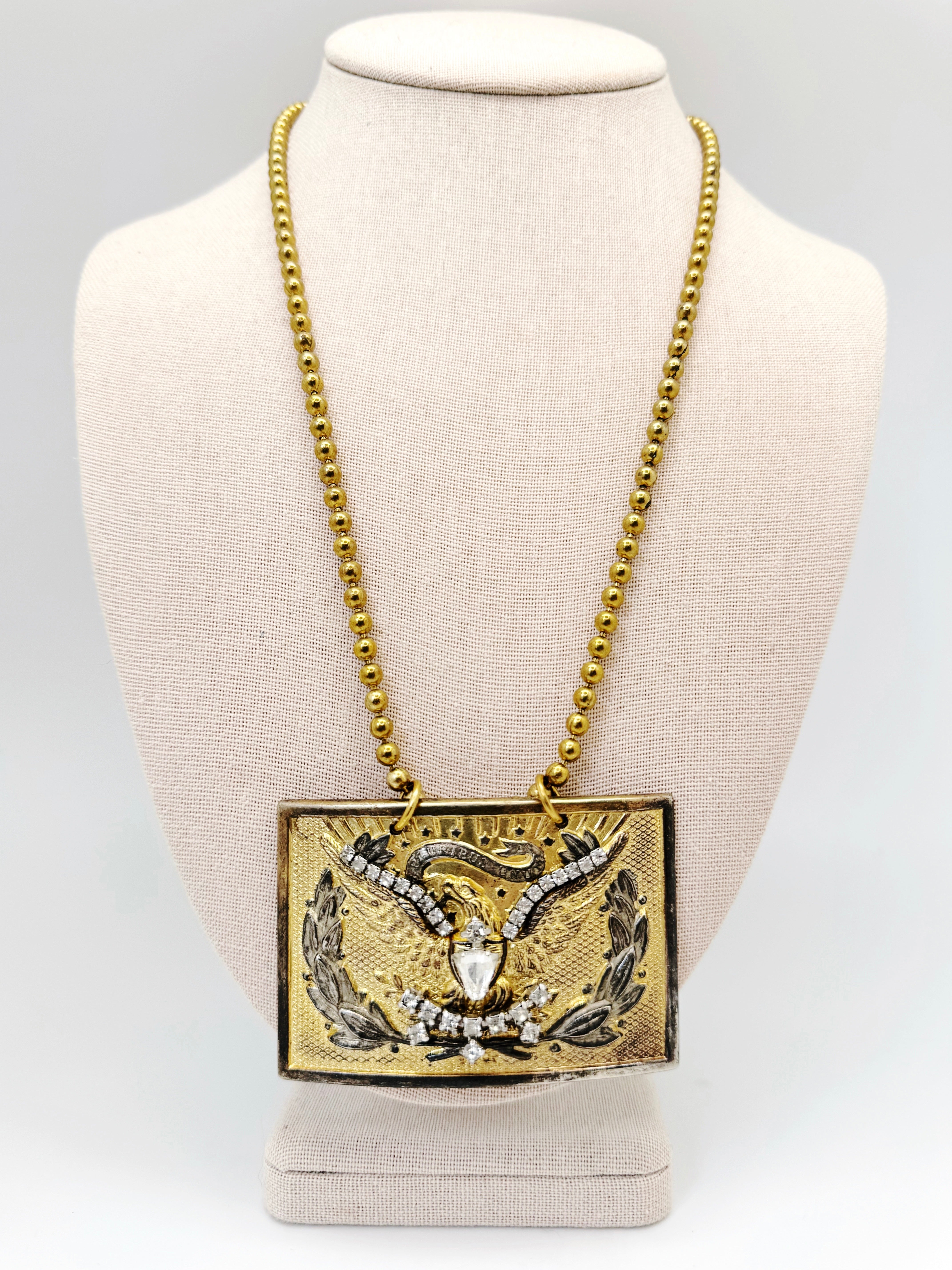 HANK NECKLACE