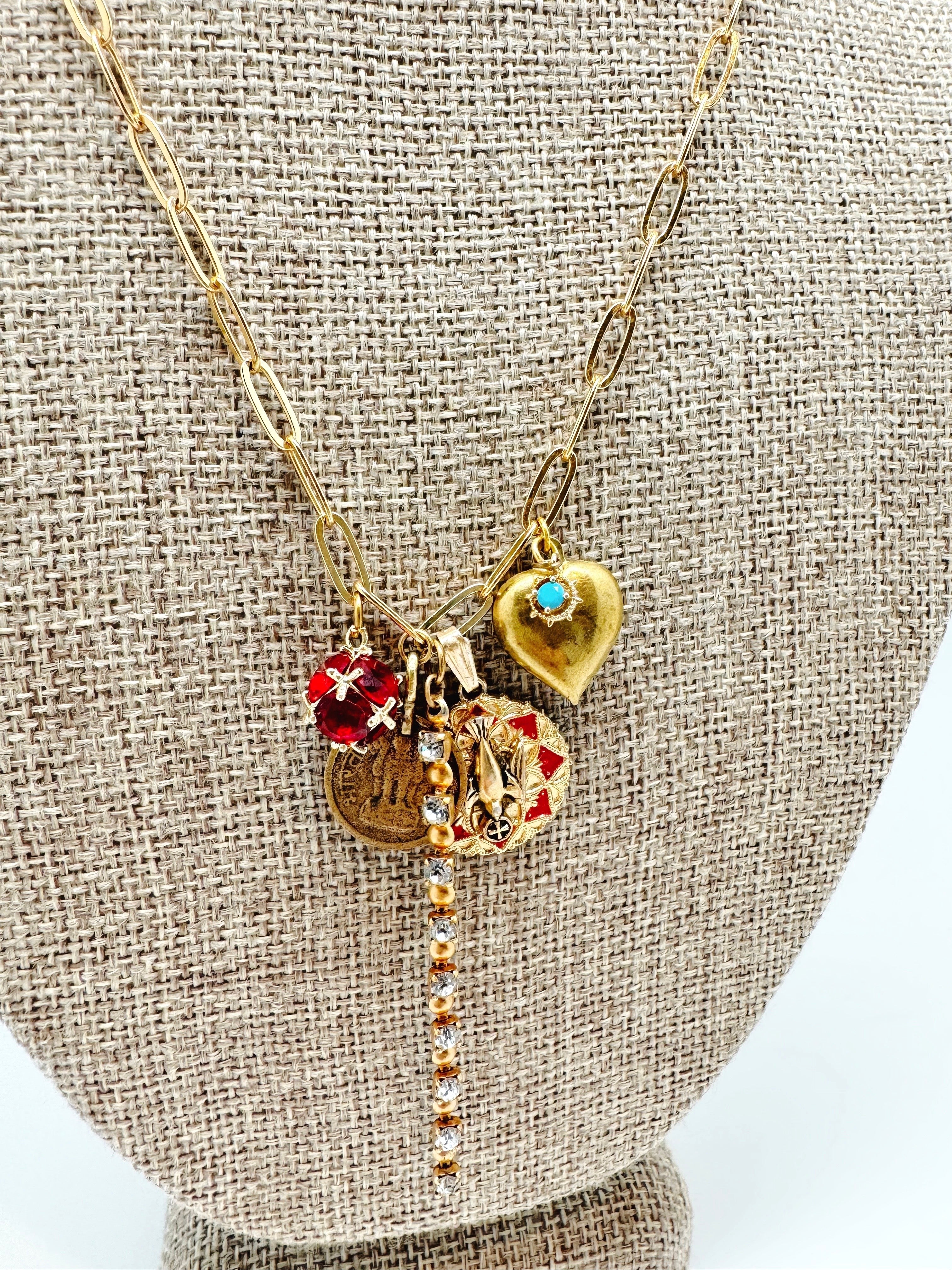 HAPPY NECKLACE