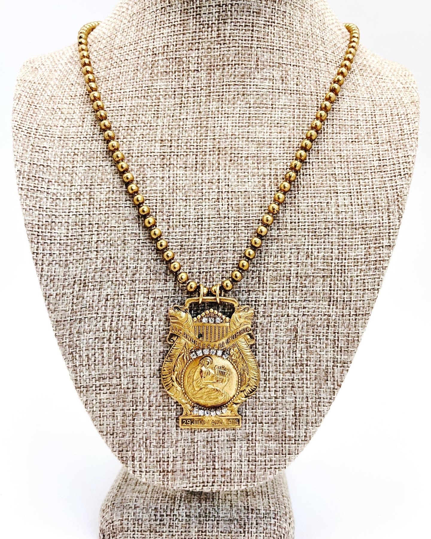 ISABELLE NECKLACE