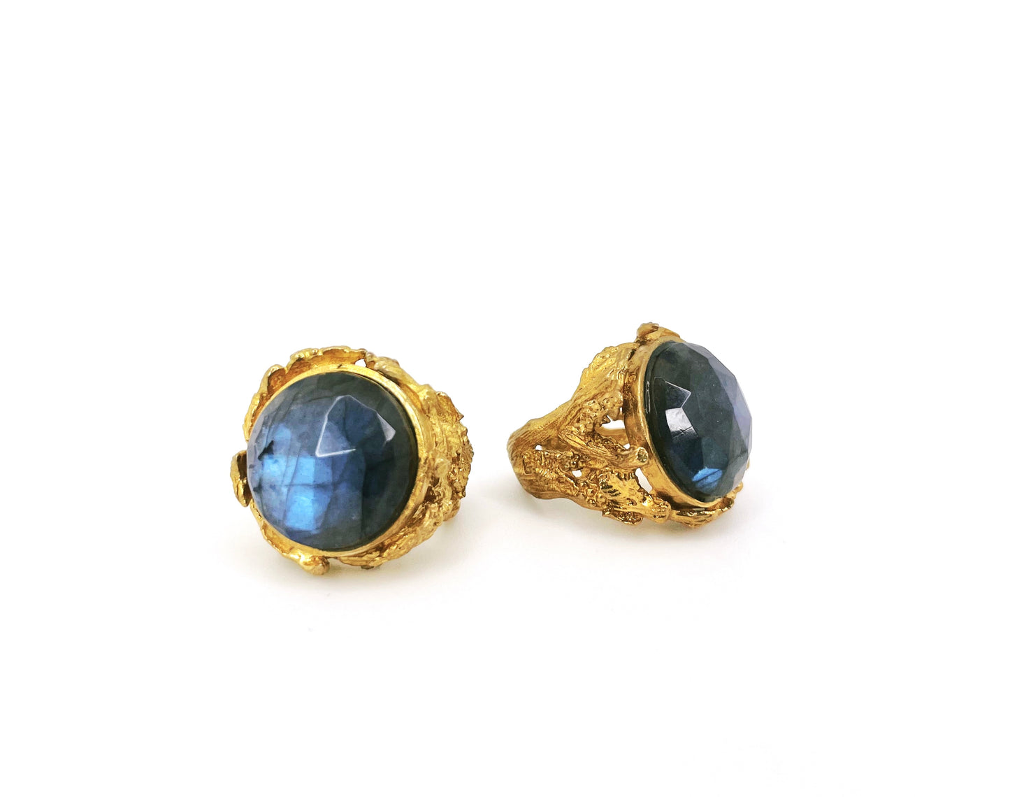 ROYAL RING