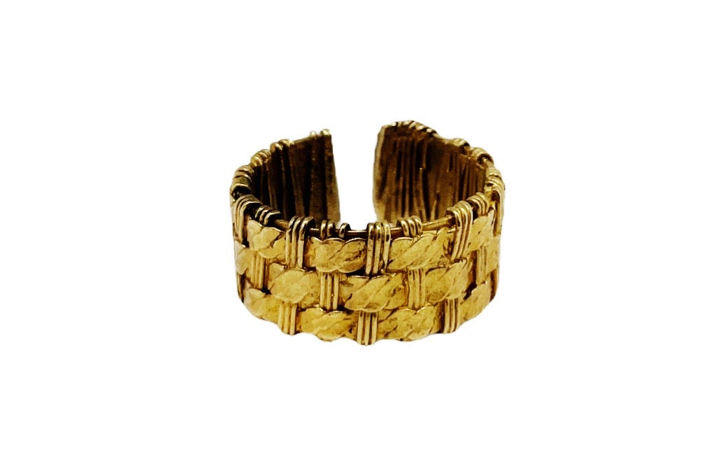 WOVEN RING