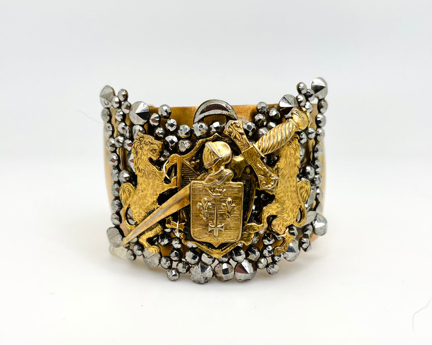 CLAIRE CUFF