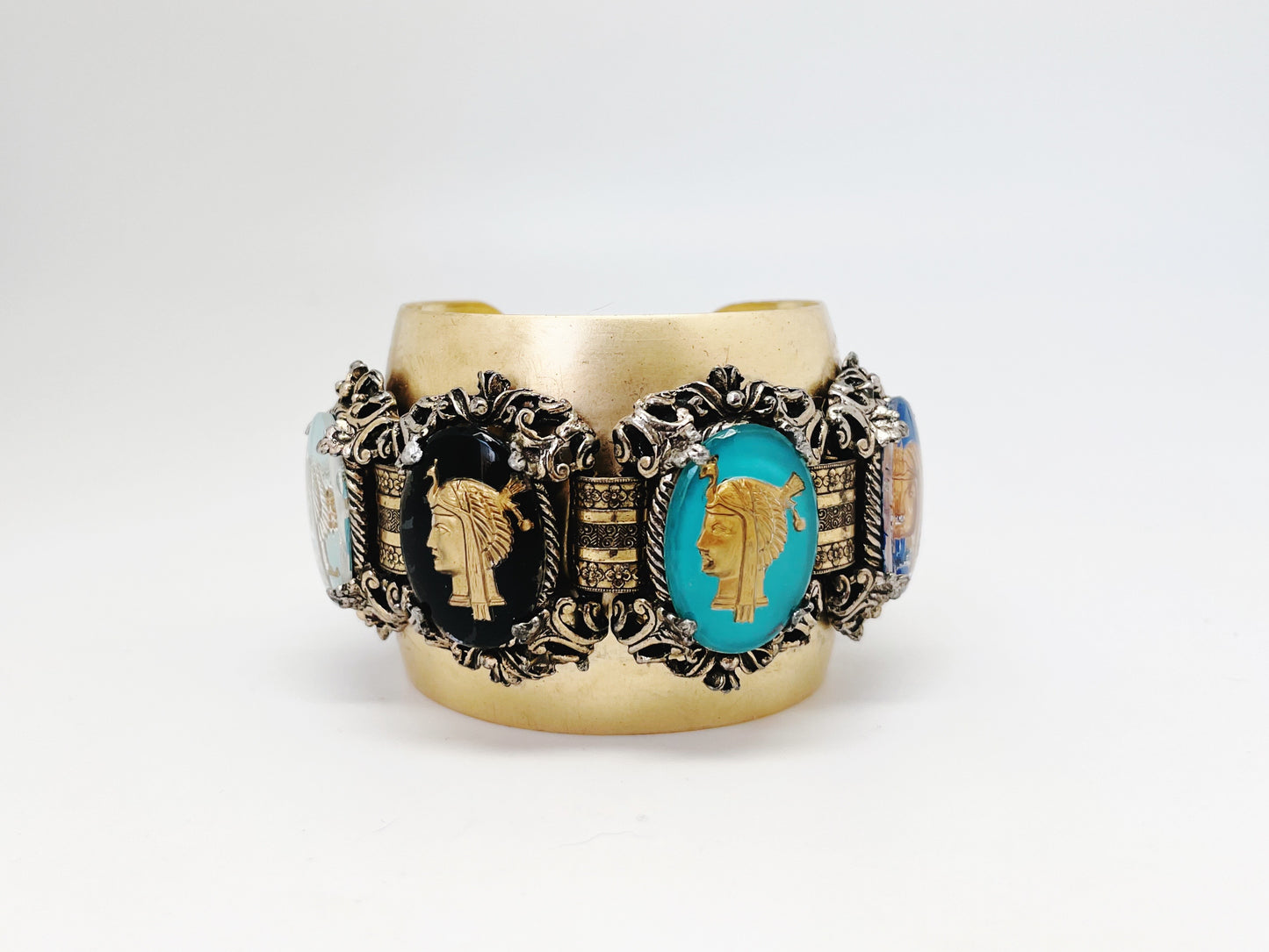 CLEOPATRA CUFF