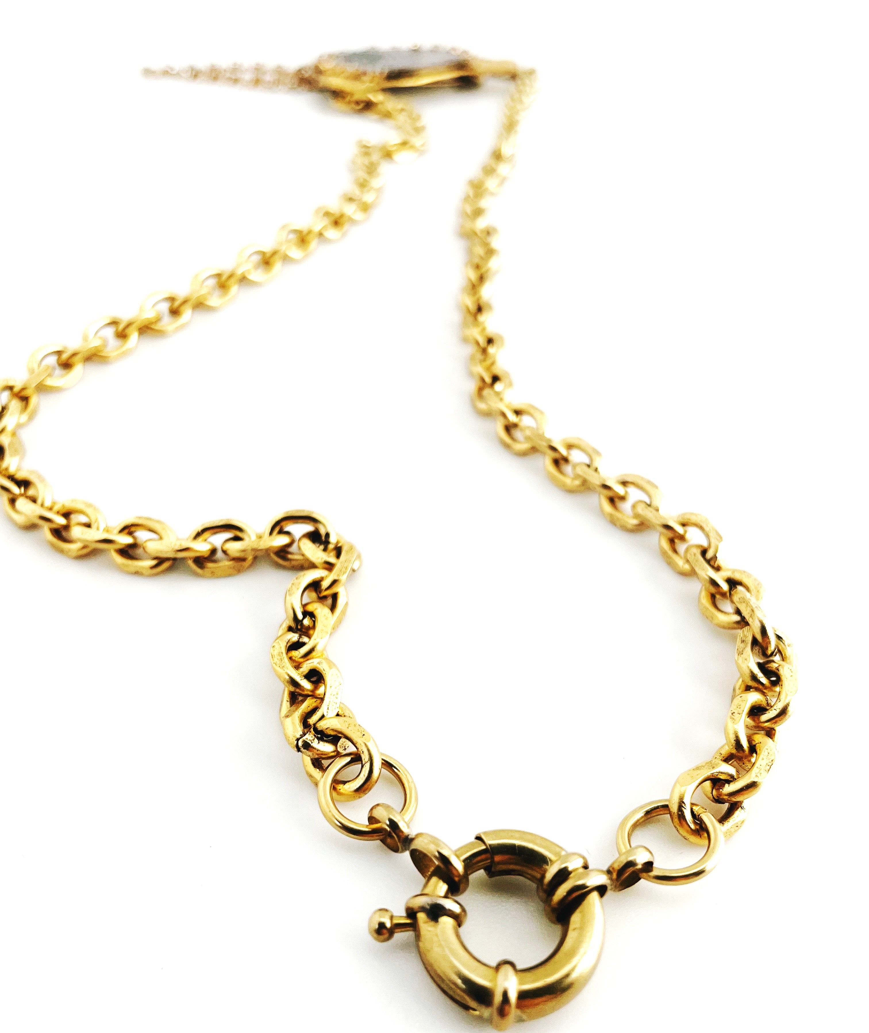 ALYSSA NECKLACE