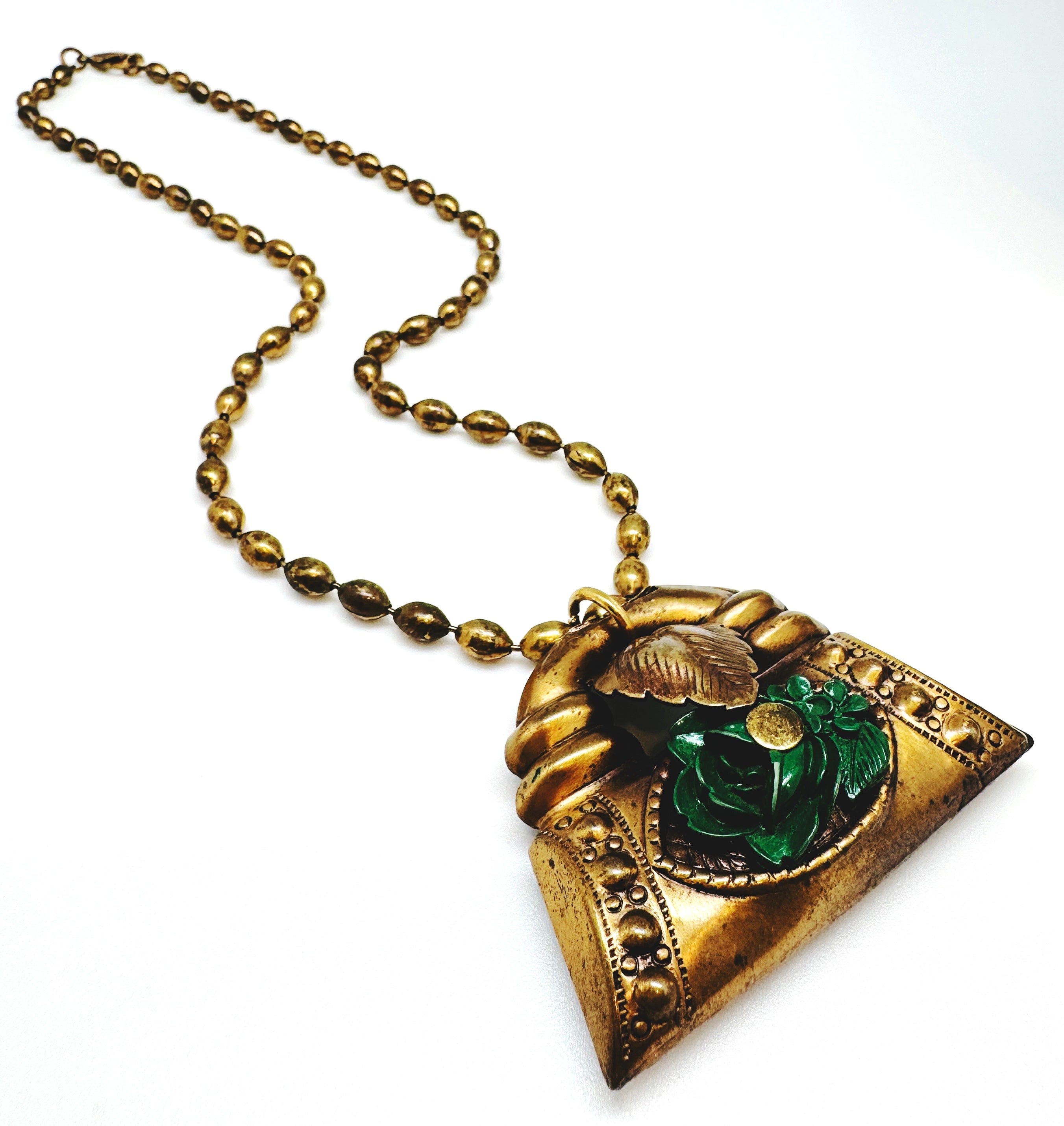 LALA NECKLACE