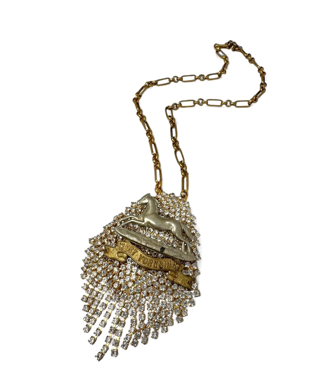 THE MAJESTIC RUN NECKLACE