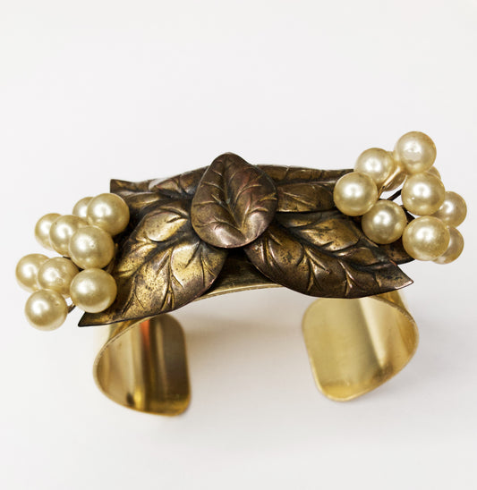 MINNIE PEARL CUFF