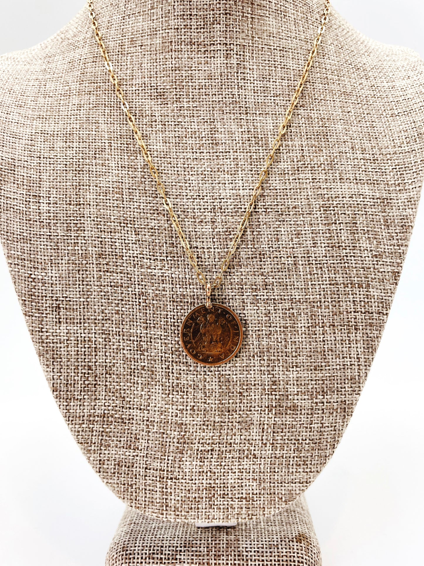 PERFECT COIN NECKLACE
